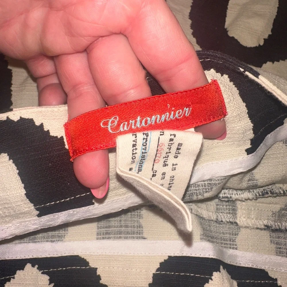 EUC Anthropologie Cartonnier Size 6 Black and‎ Cream Patterned Women's Shorts